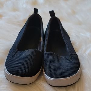 EUC North Face Base Camp Skimmer Shoes